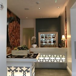 Eau Spa - The scrub bar