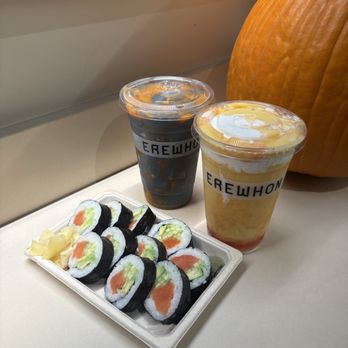 Erewhon Manhattan Beach - malibu mango smoothie + sun, sand, & c smoothie + sushi - Grocery Near Me - Manhattan Beach, California