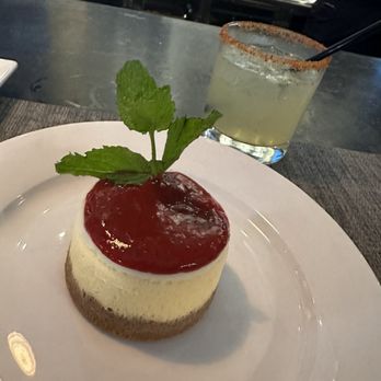 Mankas Grill - New York cheesecake - American Near Me - Fairfield, California Mankas Grill - New York cheesecake - American Near Me - Fairfield, California