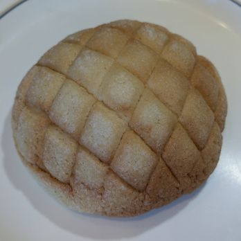 Kanadell Japanese Bakery - Melon Pan - Bakeries Near Me - Vancouver, British Columbia