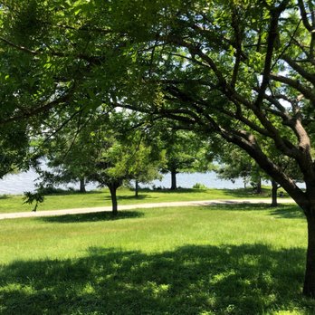 T & P Hill - Parks Near Me - Dallas, Texas