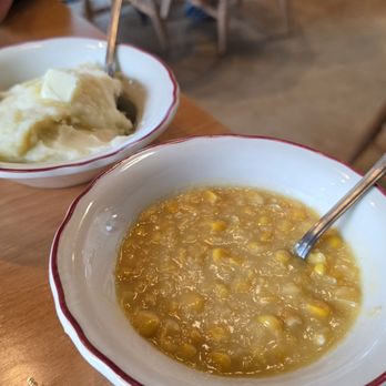 Roxie’s - Creamed Corn and Mashed Potatoes - Southern Near Me - Buda, Texas