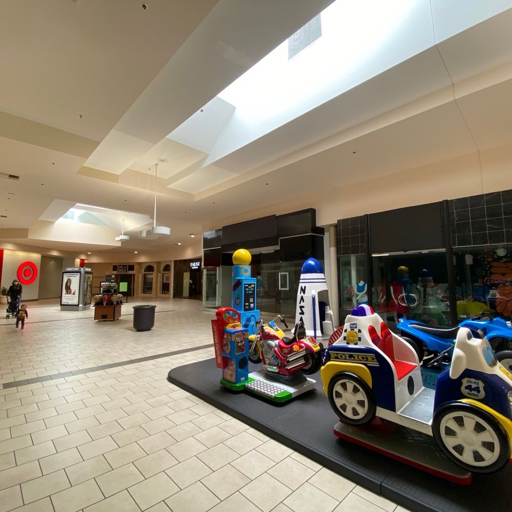 Capitola Mall - Covid killed the mall - Shopping Centers Near Me - Capitola, California