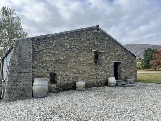 Peregrine Wines by null