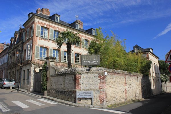 Hotel La Maison De Lucie by null