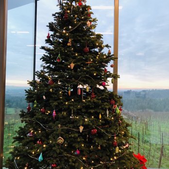 Furioso Vineyards - Inside the tasting room, all dressed up for the holidays - Wine Tasting Room Near Me - Dundee, Oregon Furioso Vineyards - Inside the tasting room, all dressed up for the holidays - Wine Tasting Room Near Me - Dundee, Oregon