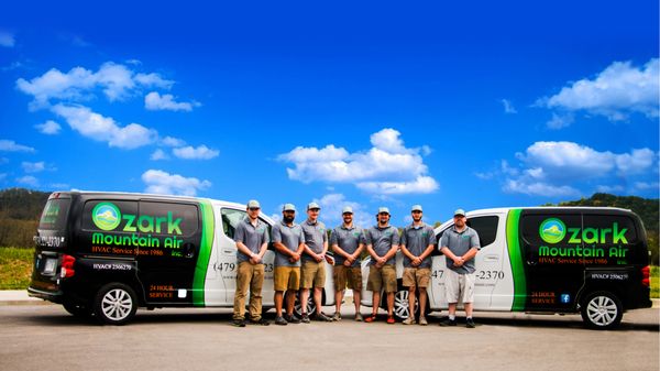 Ozark Mountain Air Logo