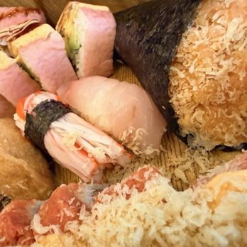 Sushi Loop - Sushi - Sushi Bars Near Me - Chicago, Illinois