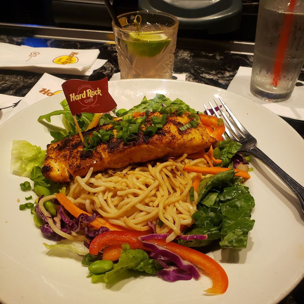 Hard Rock Cafe - Cold noodle salmon salad - American Near Me - New Orleans, Louisiana Hard Rock Cafe - Cold noodle salmon salad - American Near Me - New Orleans, Louisiana