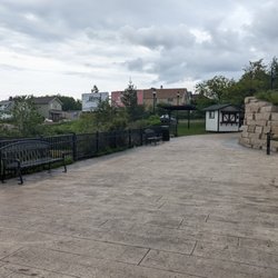 Howard Pearson Plaza Park - Howard Pearson Plaza Park, Ashland
