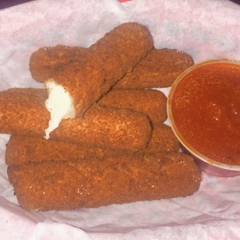 Off The Wagon - Sports Bars Near Me - New York, New York