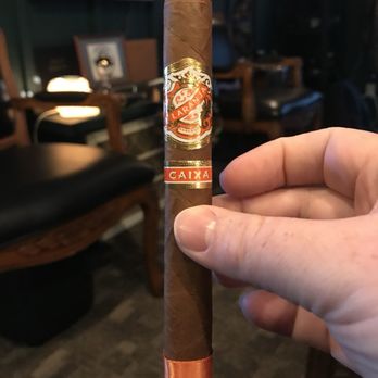 El Guapos Cigar and Pipe Lounge - Tobacco Shops Near Me - Joplin, Missouri El Guapos Cigar and Pipe Lounge - Tobacco Shops Near Me - Joplin, Missouri