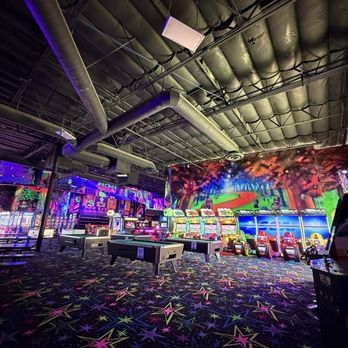 Arcade Monsters - Arcades Near Me - Murrieta, California