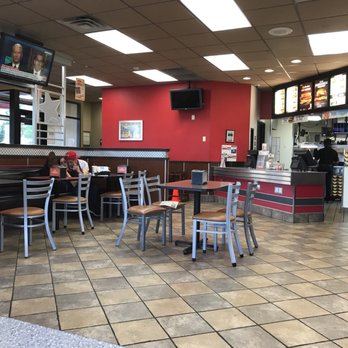 Hardee's - Inside Hardee's - Burgers Near Me - Zimmerman, Minnesota