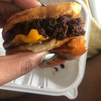 Big Buns - Burgers Near Me - Arlington, Virginia Big Buns - Burgers Near Me - Arlington, Virginia