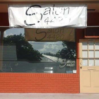 Salon 4420 - Hair Salons Near Me - Fort Lauderdale, Florida Salon 4420 - Hair Salons Near Me - Fort Lauderdale, Florida