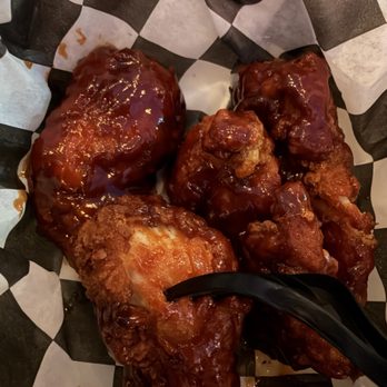 Pier 13 - Boneless chicken with Chipotle BBQ sauce - Food Trucks Near Me - Hoboken, New Jersey Pier 13 - Boneless chicken with Chipotle BBQ sauce - Food Trucks Near Me - Hoboken, New Jersey