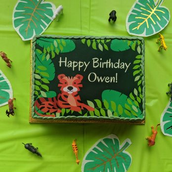 Showboy BakeShop - Quarter sheet cake with printed top. - Bakeries Near Me - Henderson, Nevada