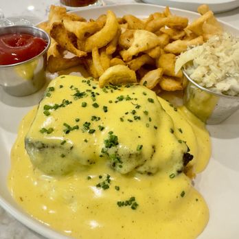 Middle Child - Surf and Turf Benny (crab on the side) - Breakfast & Brunch Near Me - Las Vegas, Nevada Middle Child - Surf and Turf Benny (crab on the side) - Breakfast & Brunch Near Me - Las Vegas, Nevada