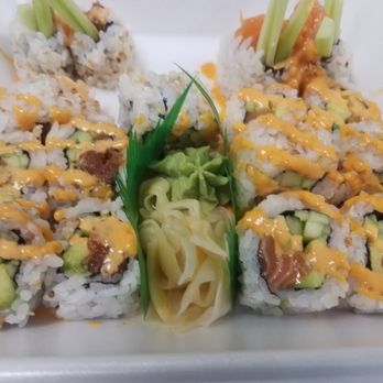 O'daku - #5 Spicy Roll Combo Spicy Tuna Roll and Spicy Salmon Roll - Sushi Bars Near Me - Austin, Texas O'daku - #5 Spicy Roll Combo Spicy Tuna Roll and Spicy Salmon Roll - Sushi Bars Near Me - Austin, Texas