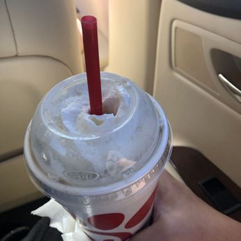 Chick-fil-A - Large cookies and cream milk shake - Fast Food Near Me - Auburn, California Chick-fil-A - Large cookies and cream milk shake - Fast Food Near Me - Auburn, California