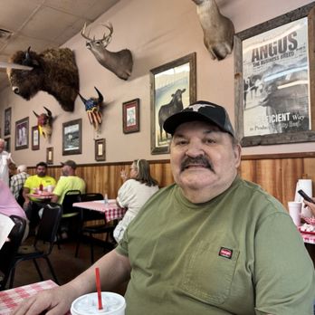 Ye Ole Butcher Shop - Interior - Meat Shops Near Me - Plano, Texas Ye Ole Butcher Shop - Interior - Meat Shops Near Me - Plano, Texas