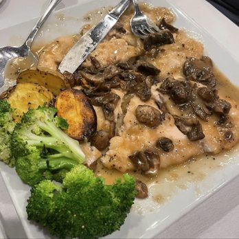 Chef’s Roma Kitchen - Chicken Marsala - Italian Near Me - Henderson, Nevada Chef’s Roma Kitchen - Chicken Marsala - Italian Near Me - Henderson, Nevada