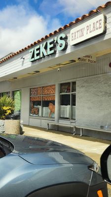 Zeke's Eatin' Place by null