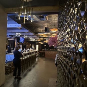 El Tataki - Sushi Bars Near Me - Tempe, Arizona