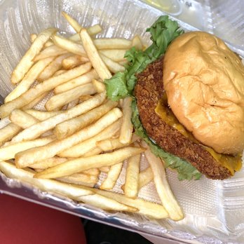Pacific Cafe & Catering - Buttermilk fried chicken sandwich - Coffee & Tea Near Me - La Jolla, California Pacific Cafe & Catering - Buttermilk fried chicken sandwich - Coffee & Tea Near Me - La Jolla, California
