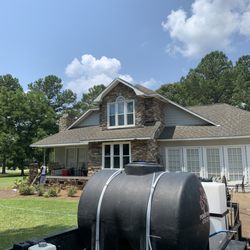 DDG Power Washing - Roof Cleaning