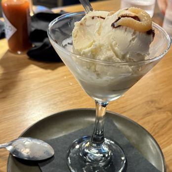 Station 16 - Ice cream - Cocktail Bars Near Me - Elk Grove, California