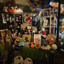 eMpTy Nest Mercantile - September 18 Social Media Sale