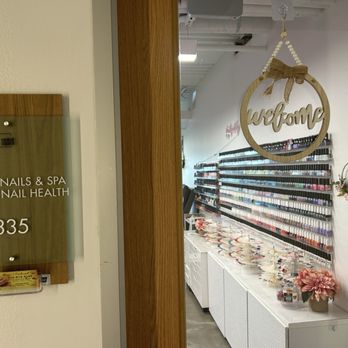 Dripped Nails & Spa - Nail Salons Near Me - Houston, Texas