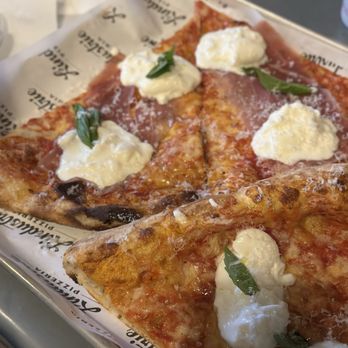 L’industrie Pizzeria - l'industrie slice - Pizza Near Me - New York, New York L’industrie Pizzeria - l'industrie slice - Pizza Near Me - New York, New York