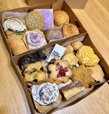 San & Wolves Bakeshop by null
