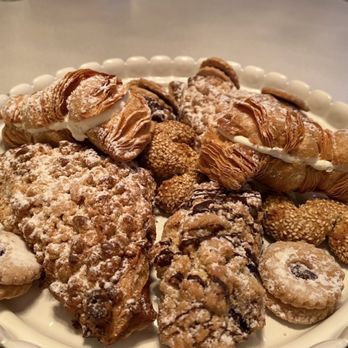 Catania Bakery - Apple Crumb Turnovers, linzer cookies, sesame cookies and their famous Lobster Tail! - Bakeries Near Me - Ridgewood, New York Catania Bakery - Apple Crumb Turnovers, linzer cookies, sesame cookies and their famous Lobster Tail! - Bakeries Near Me - Ridgewood, New York