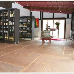The English Wine Centre
