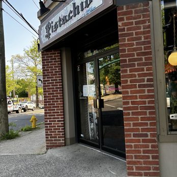Pistachio Cafe - Coffee & Tea Near Me - New Haven, Connecticut