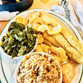 Cutten Kitchen - Bars Near Me - Houston, Texas Cutten Kitchen - Bars Near Me - Houston, Texas