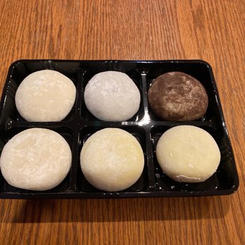 J.Sweets - Assorted mochi. Now at $2.85 each. No taxes with 1/2 dozen. - Desserts Near Me - Richmond, British Columbia