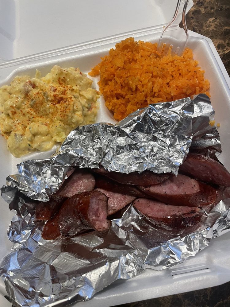 ON MY MOMMA BBQ & SOUL FOOD Updated October 2024 19 Photos & 16 Reviews 3804 W Stan