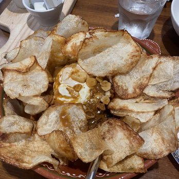 Mesa Moreira - Portuguese Near Me - York, Pennsylvania Mesa Moreira - Portuguese Near Me - York, Pennsylvania