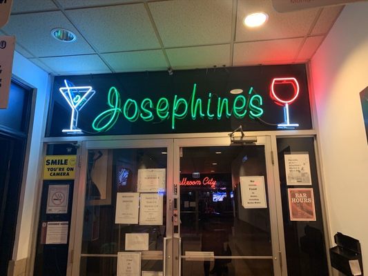 Josephine's Martini & Wine Bar by null