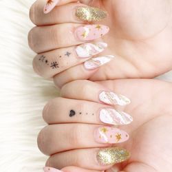 Diamond Nails - Beautiful design made by ivon. I totally recommend this place great environment, friendly people perfect place to relax