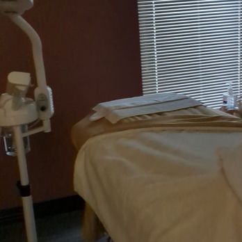 Kylie Anne Esthetics - Super cozy and relaxing room! - Skin Care Near Me - Charlotte, North Carolina Kylie Anne Esthetics - Super cozy and relaxing room! - Skin Care Near Me - Charlotte, North Carolina