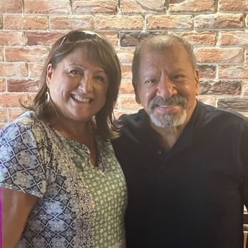 Amelias Mexican Kitchen - Chef/owner Mario from World famous Michelin starred taqueria El Califa de León who was dining at Amelia's - Mexican Near Me - Tucson, Arizona