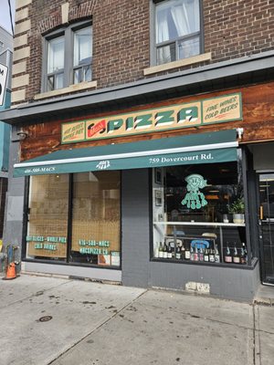 Mac’s Pizza by null