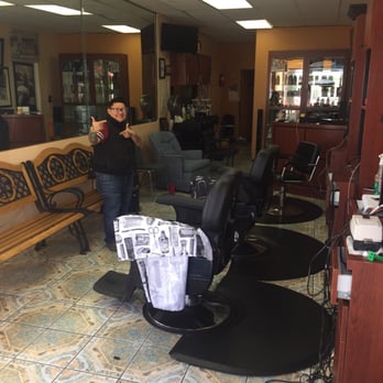 Arevalo's Barber Shop - Barbers Near Me - Long Beach, California Arevalo's Barber Shop - Barbers Near Me - Long Beach, California