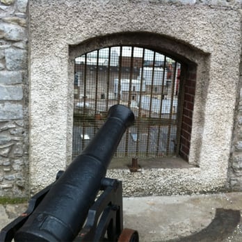 Elizabeth Fort - Funeral Services & Cemeteries Near Me